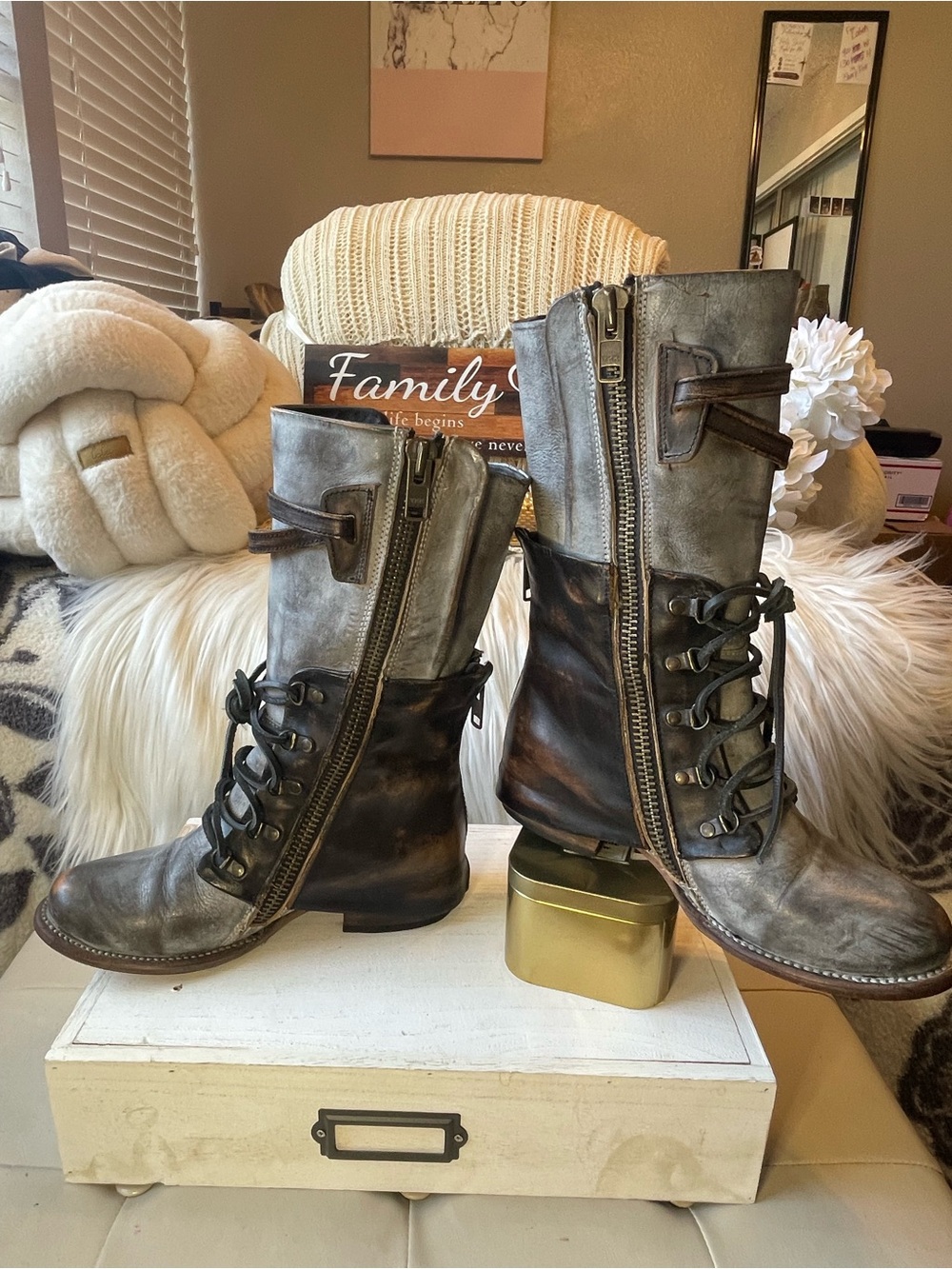 Freebird EUC “Ravi” Mid-Calf Boots in Ice/Brown Distressed Leather MSRP$350 - Picture 2 of 8